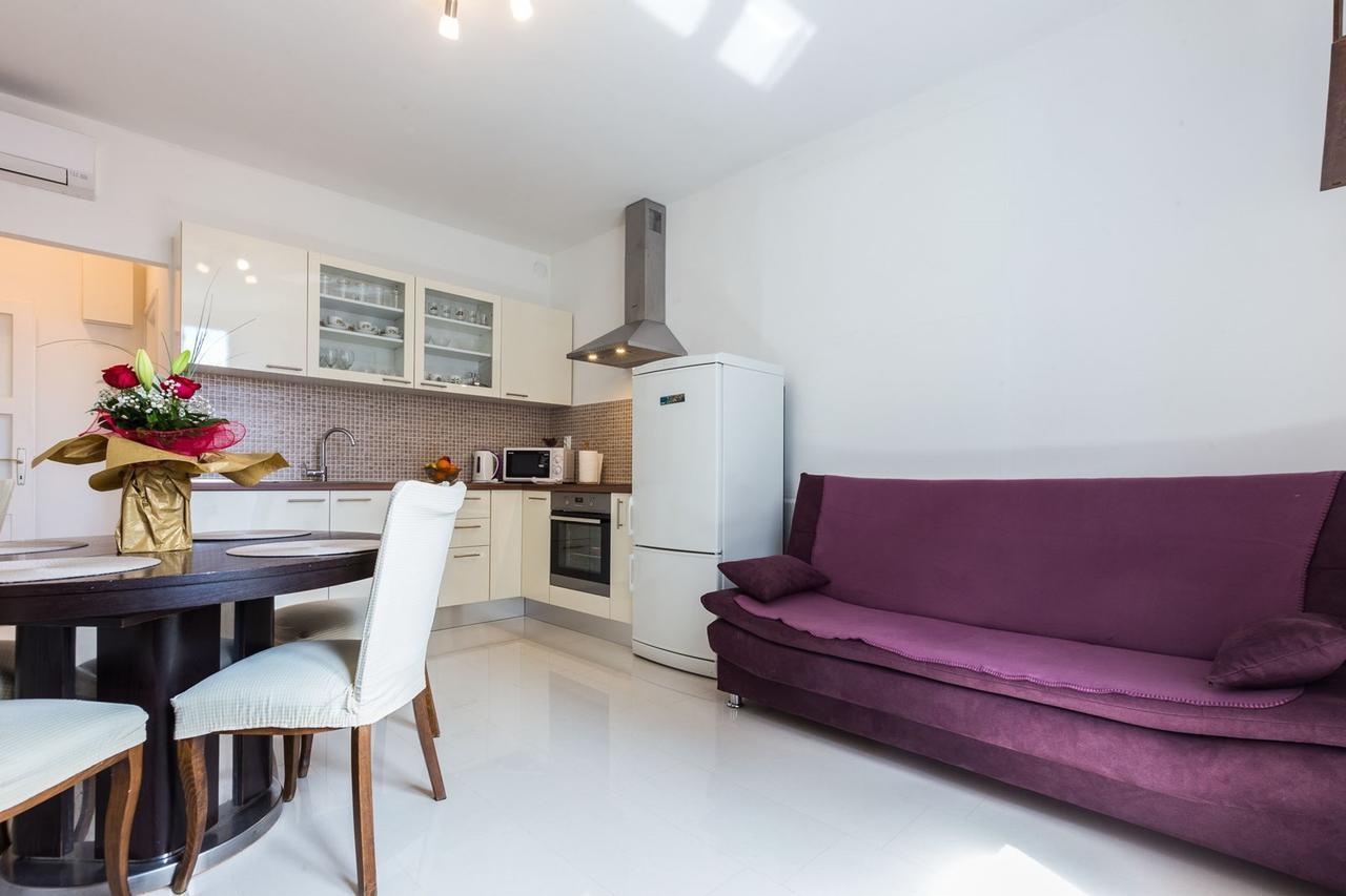 Apartment Drago 2br Apt. In Old Town *